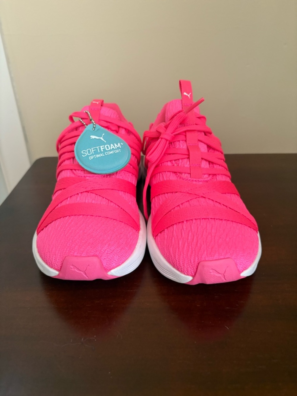 Size 5.5 Women’s Puma Neon Pink Soft Foam Optimal Comfort Sneakers